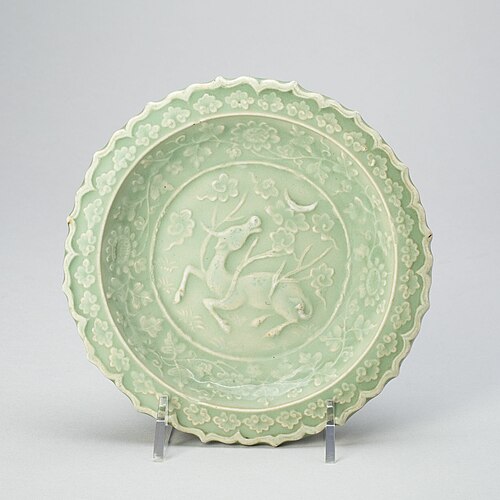 Longquan celadon